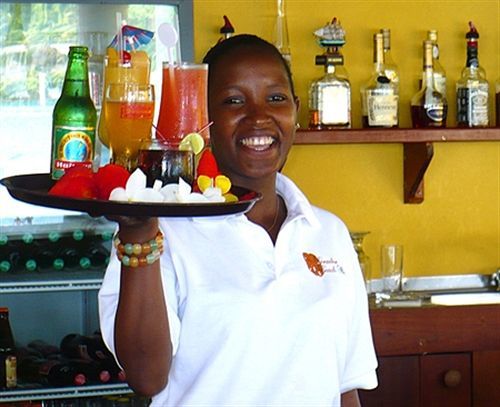 Paradise Hotel 2*
