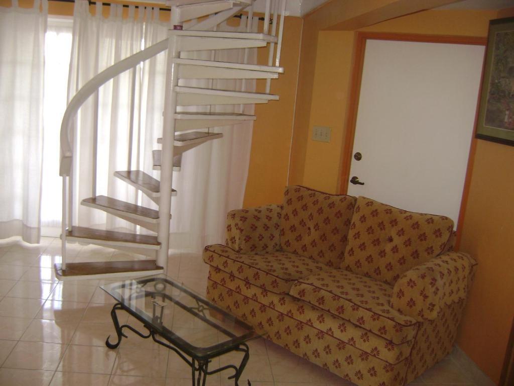 At The Ridge 3* Ocho Rios
