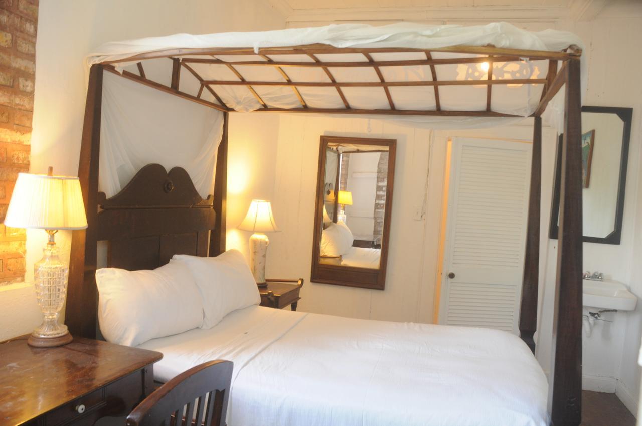 Florita Hotel