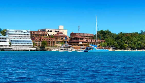 Hotel Topacio Azul & Deluxe Sosua