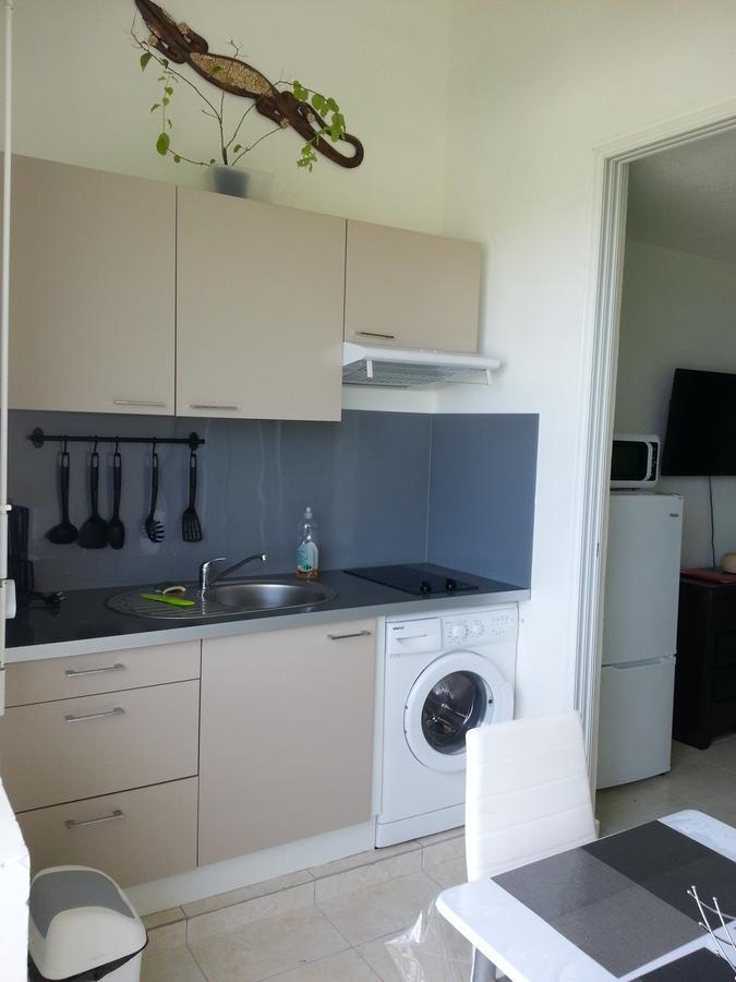 Hibiscus Apartment