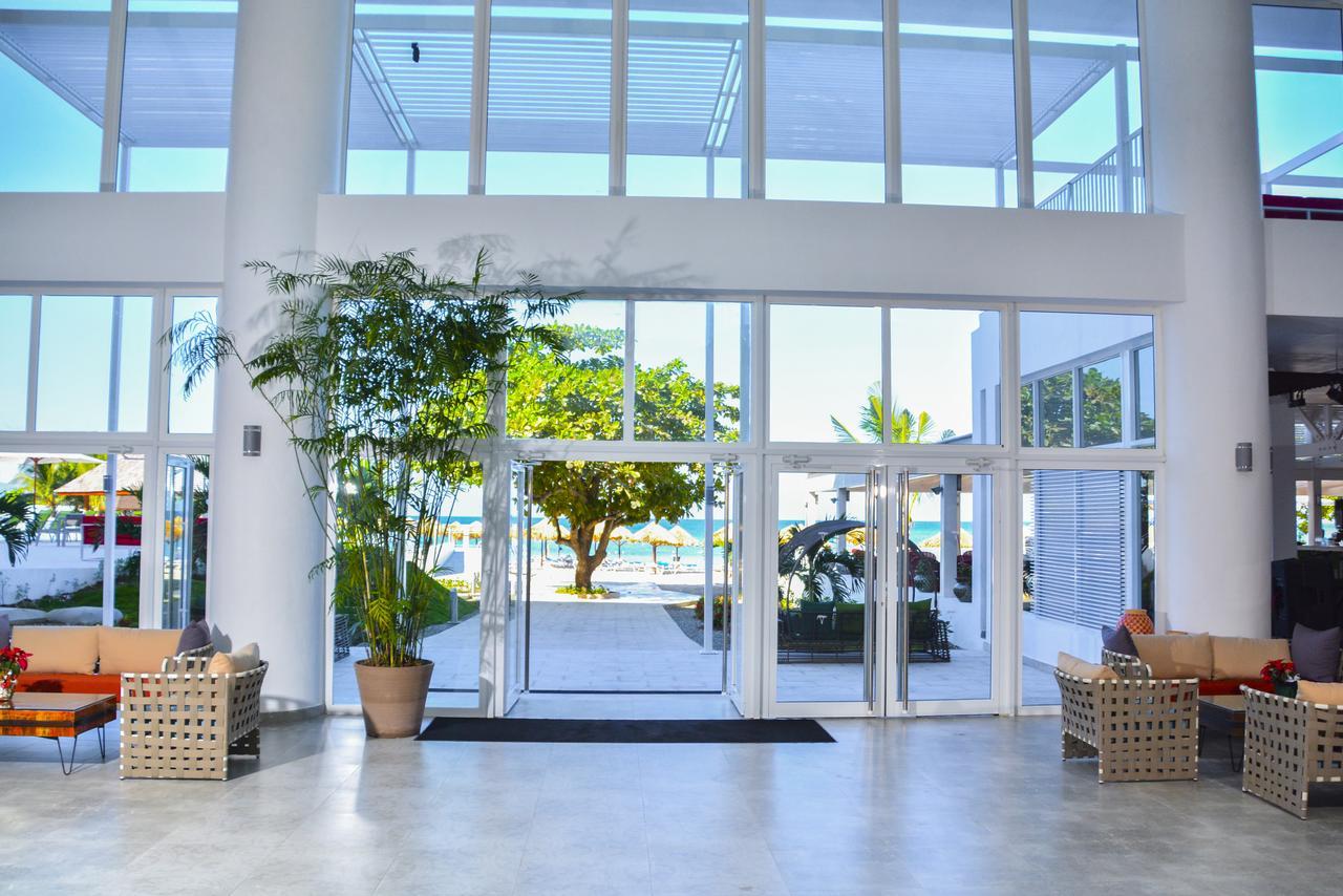Grand Decameron Cornwall Beach, A Trademark All-Inclusive Resort 4* Montego Bay