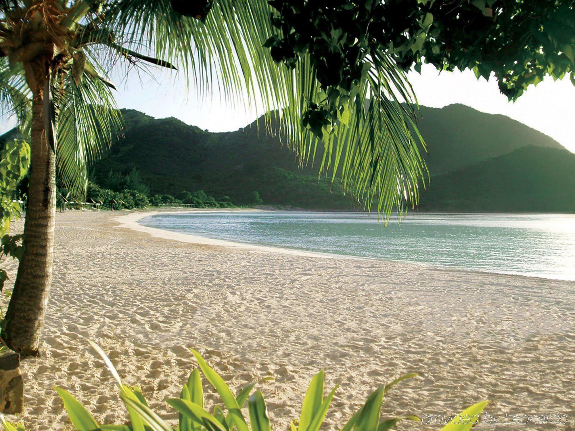 Radisson Blu Resort, Marina & St Martin (adults Only)