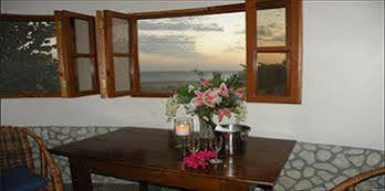 Hotel Coral Cove & Spa Negril