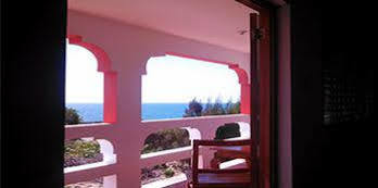 Coral Cove & Spa Hotel