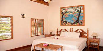 Hotel Coral Cove & Spa