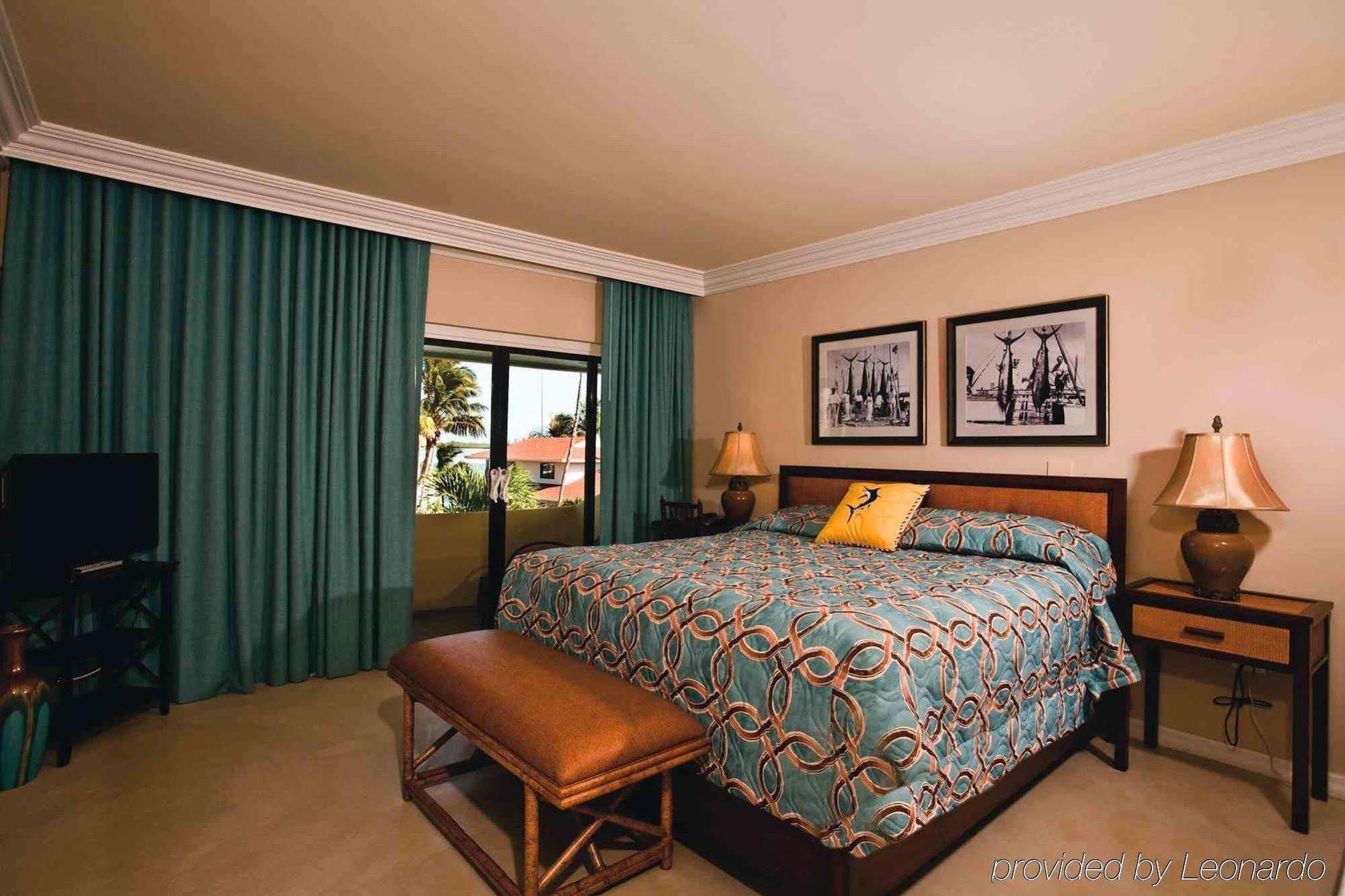 Bimini Big Game Club & Marina 4*