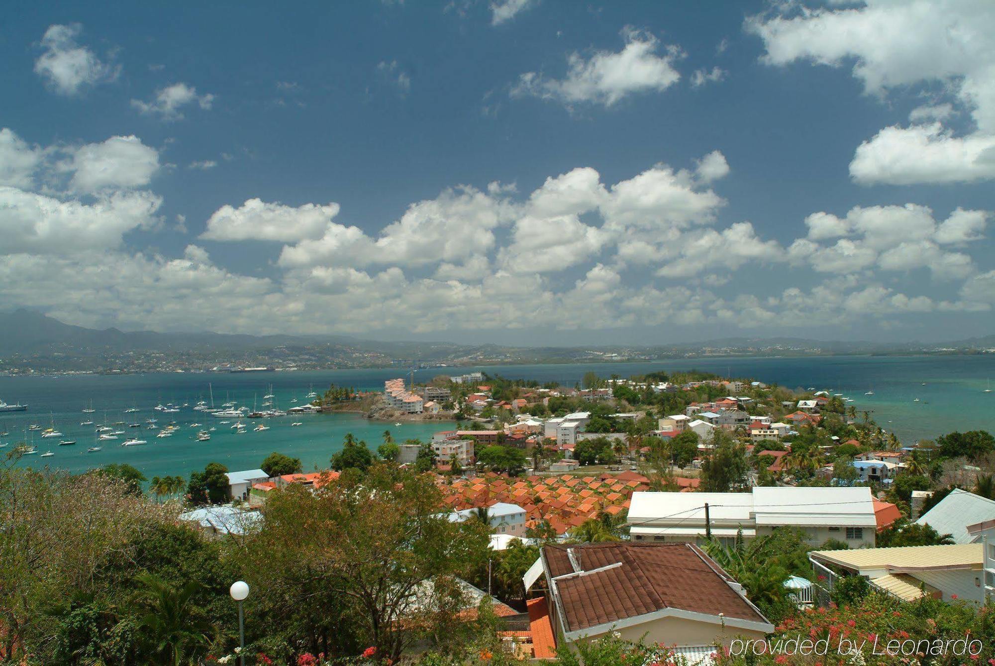 De La Baie - Anse Mitan Hotel Les Trois-Ilets