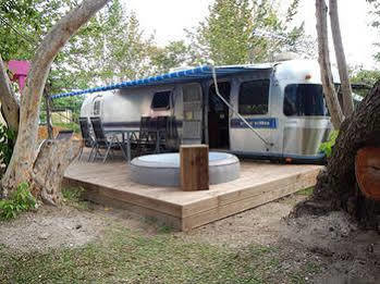 Airstream Paradise Campsite