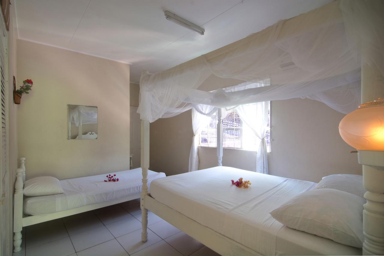 Keegan's Beachside Hotel,apartments And 2*
