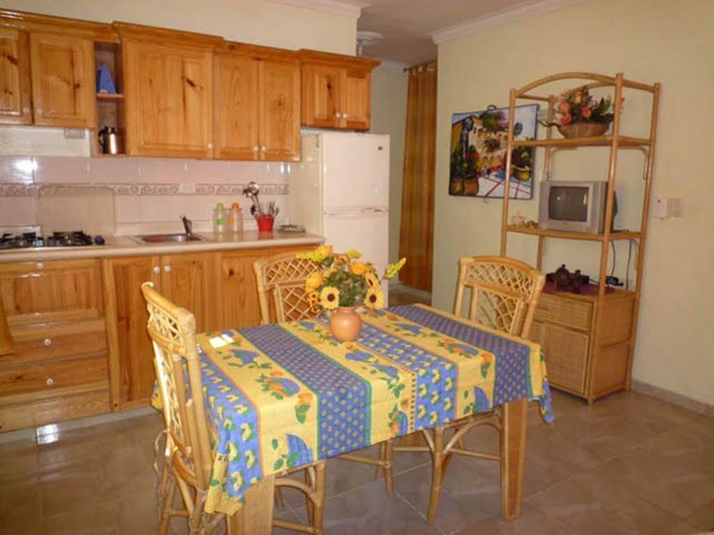 Parco Del Caribe Apartment *