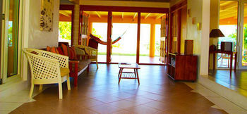Pinquin Hotel
