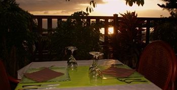 Le Rayon Vert - Hotel & Restaurant Vue Sur Mer Hotel