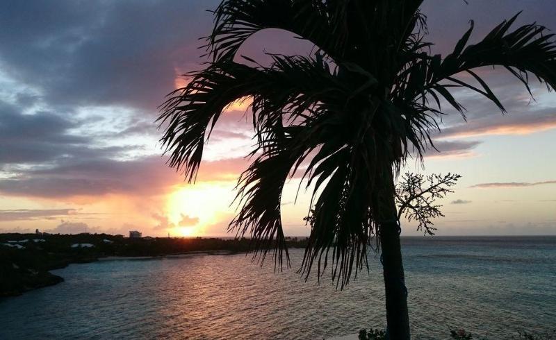 Arawak Beach Guest house Island Harbour