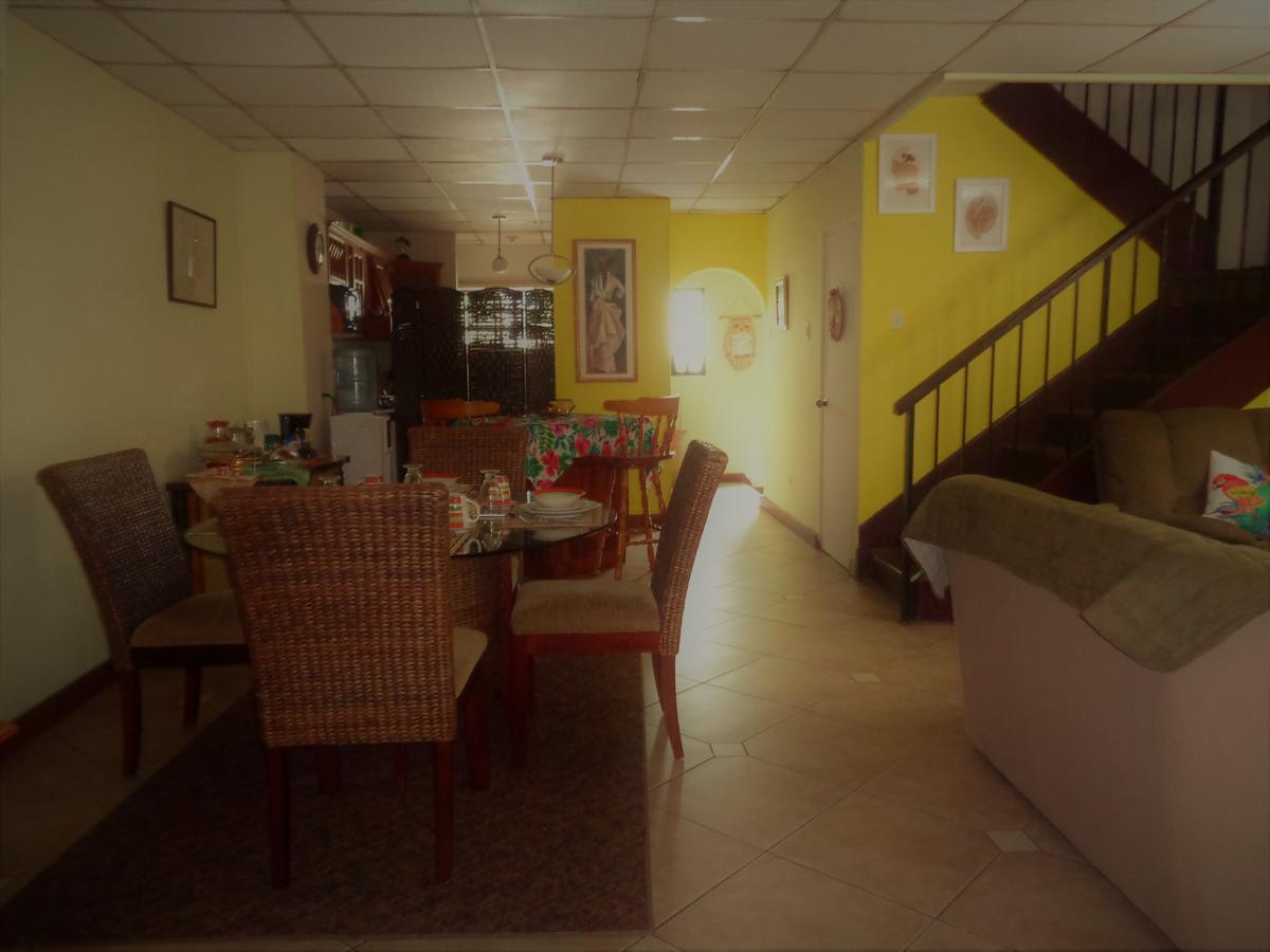 Bed & Breakfast The Illiers 3*