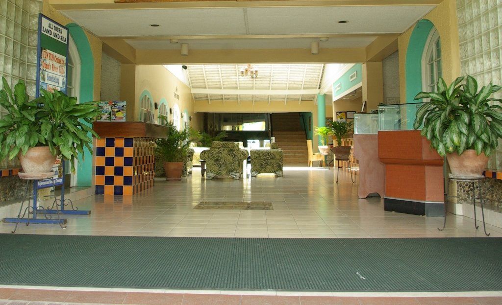 Hotel Club Ambiance (adults Only) 3*