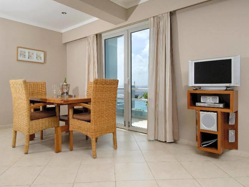 Aparthotel Den Laman 4*