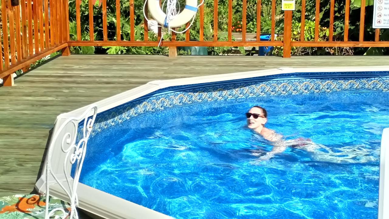 The Pool House * Saint Philip