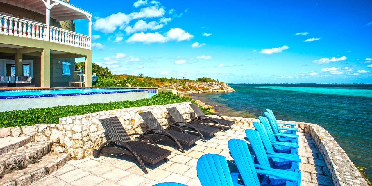 Pousada Cayman Castle *