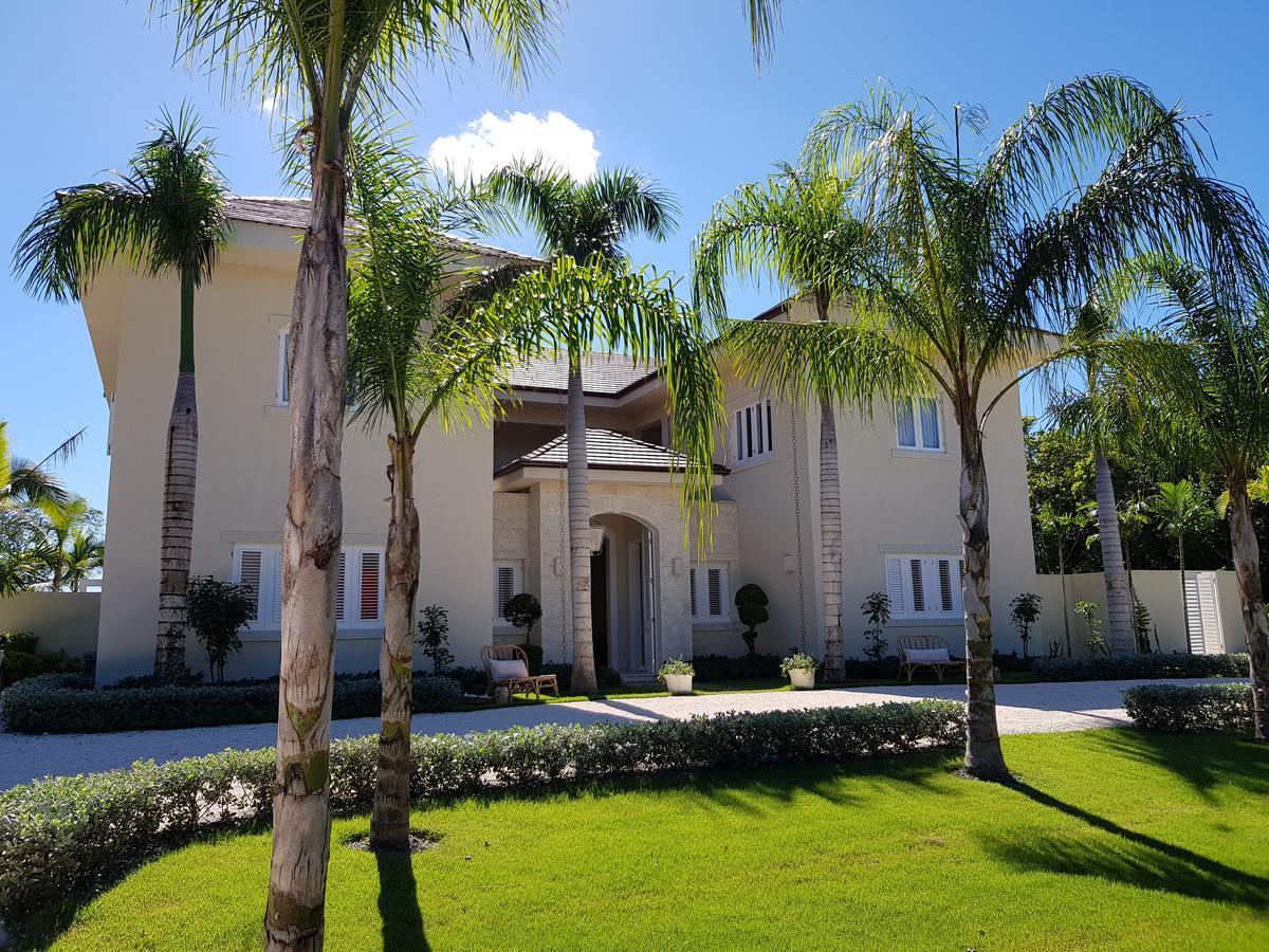 Villa, Hacienda B-23, & Club Punta Cana