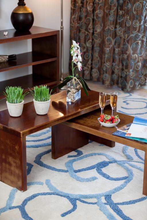 Hotel Princess Heights Luxury 3*