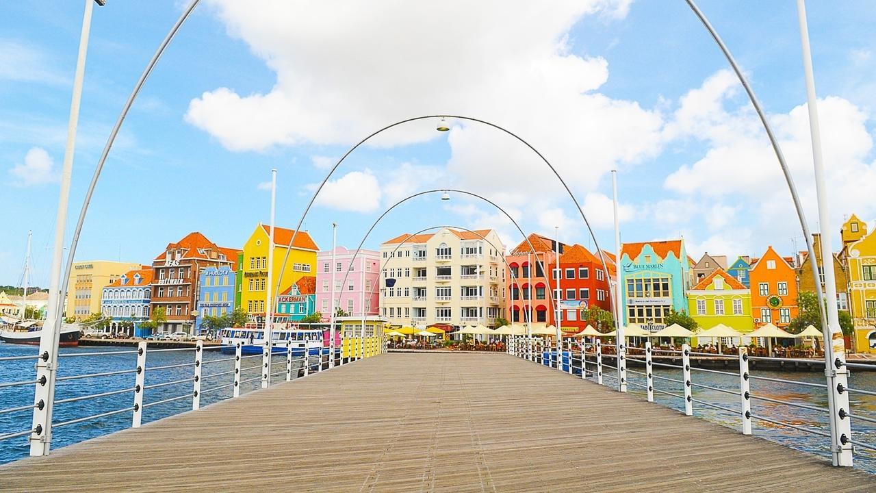 Willemstad Aparthotel 3*
