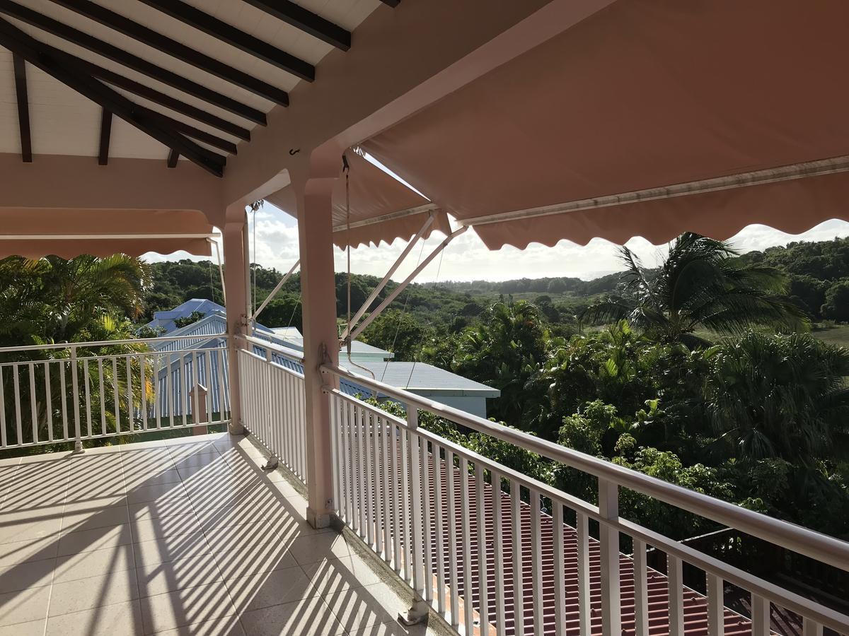 La Colombine Villa Sainte-Anne (Grande-Terre)