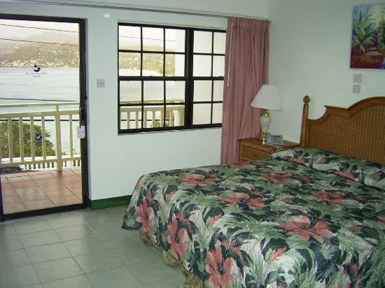 Flamboyant & Hotel 3*