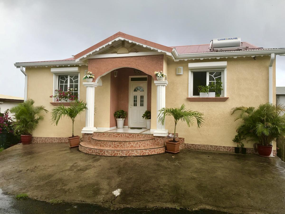 Mon Repos Kapeste Guest house *