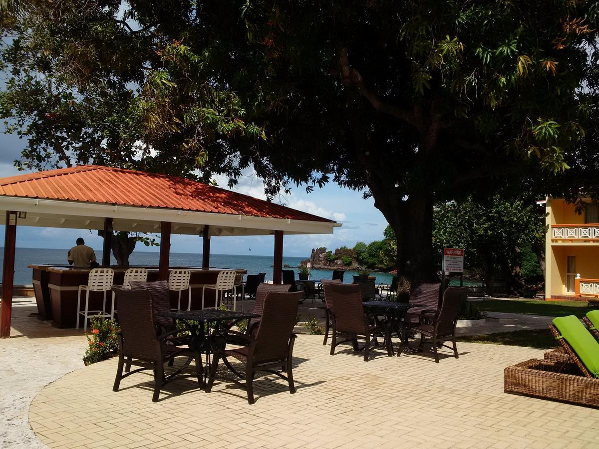 Sunset Shores Hotel Kingstown