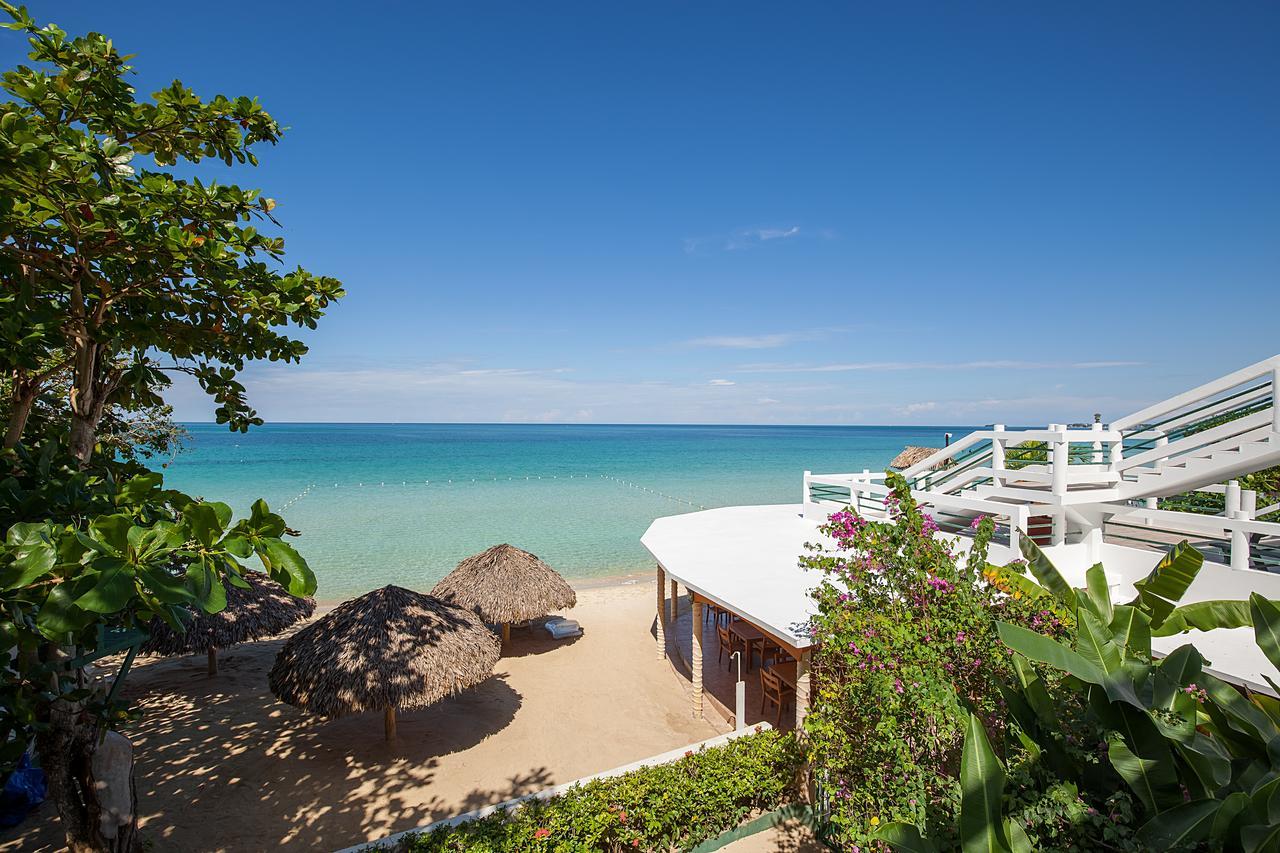 Hotel Beach House Condos, 3*