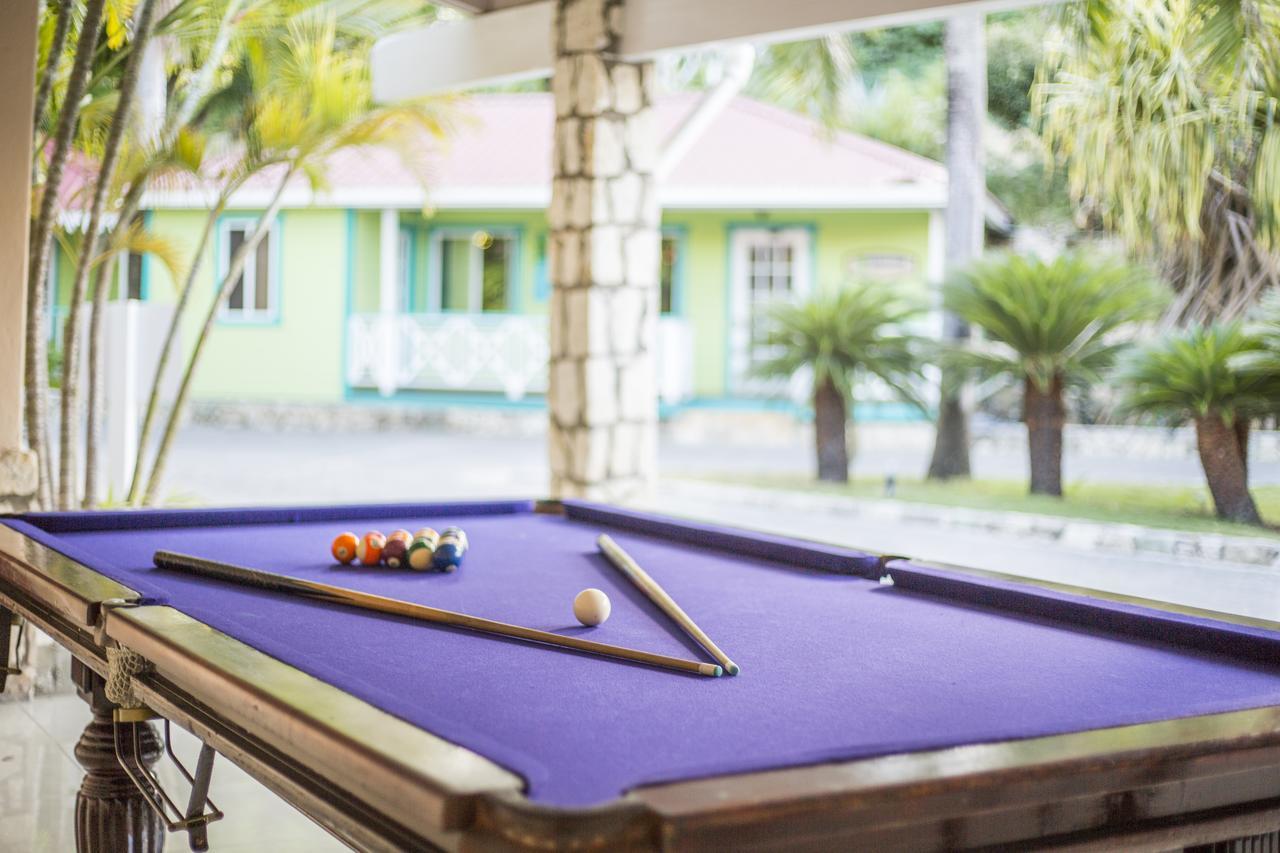 Pineapple Beach Club (adults Only) 4*