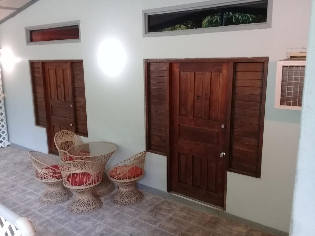 Monique's Guest house