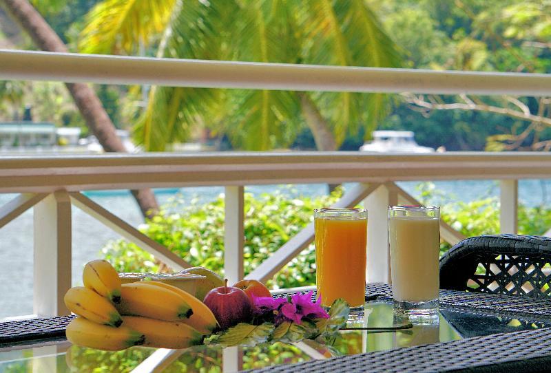 Beach Club & Dive 4* Marigot Bay