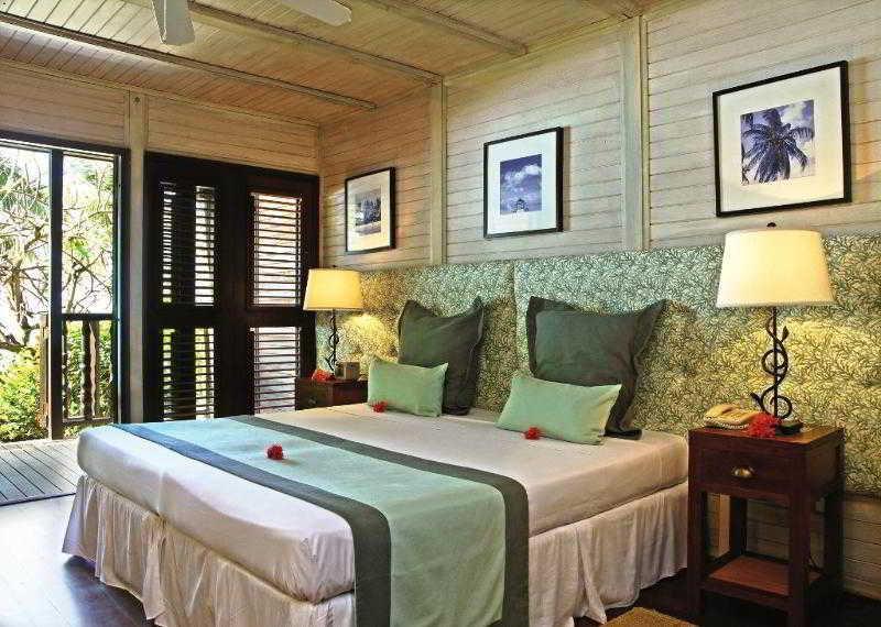 Tamarind & Yacht Club 4*