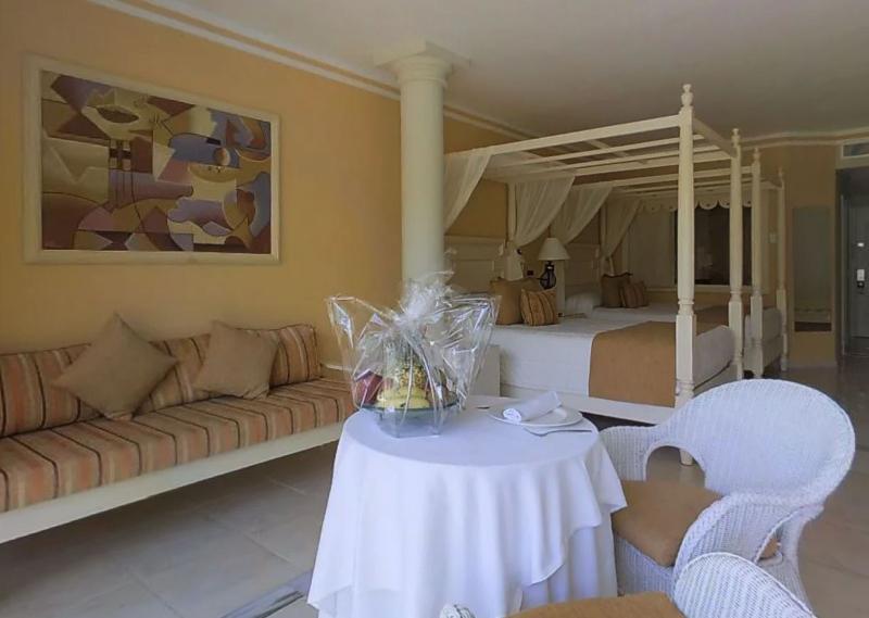 Bahia Principe Luxury Bouganville (adults Only) Resort El Soco
