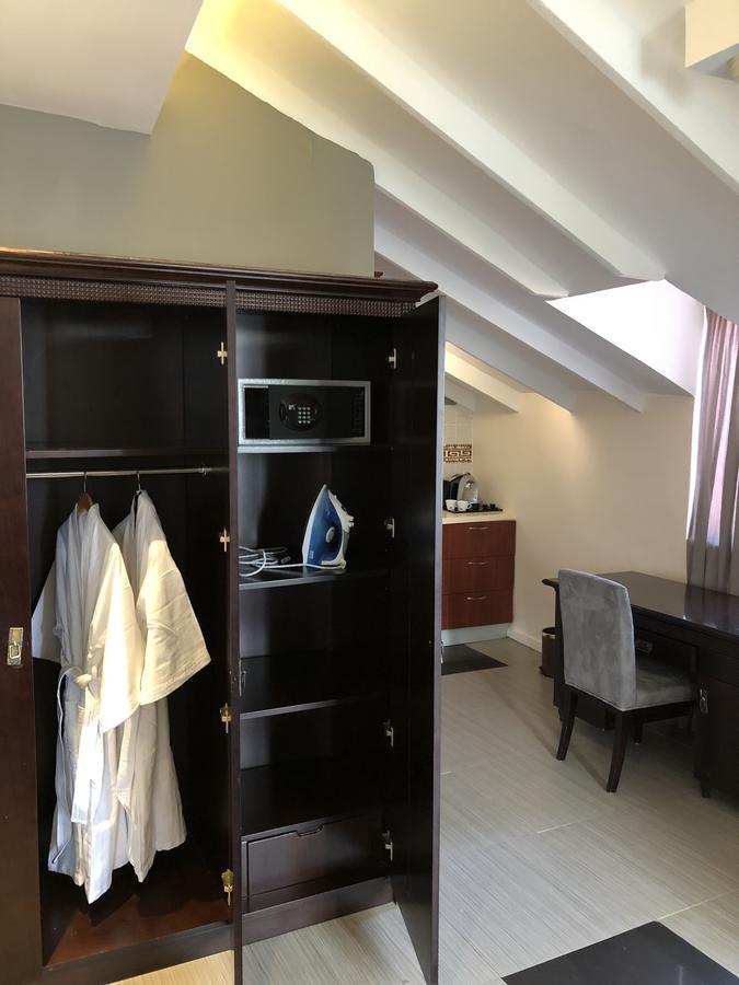 Hotel Curacao 3*