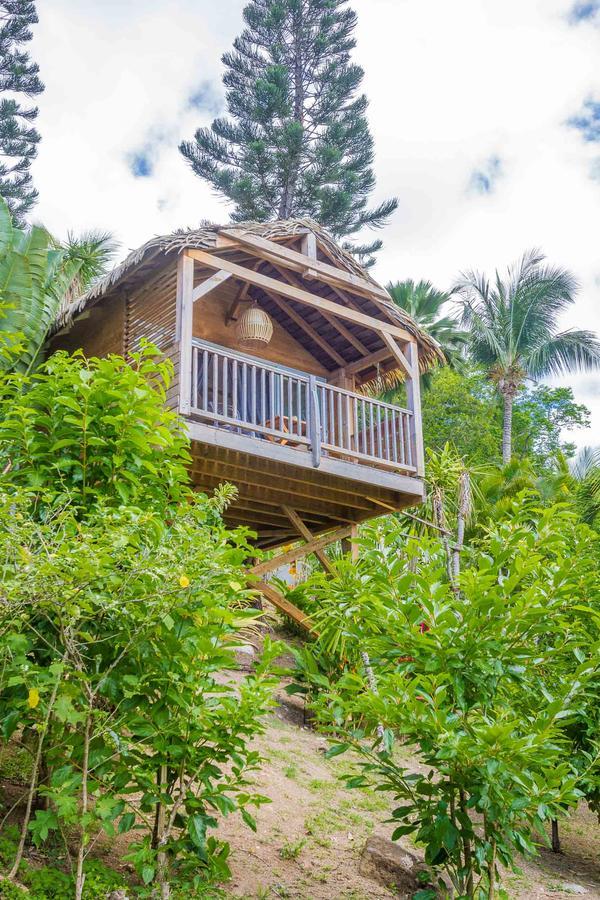 Carre Royal Bed & Breakfast Deshaies