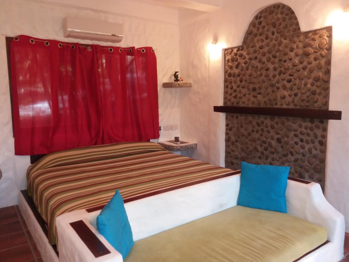 Armonia At Reef View Pavilions * Lance aux Epines