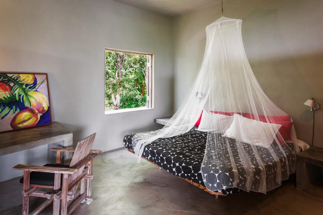 Hotel Hix Island House