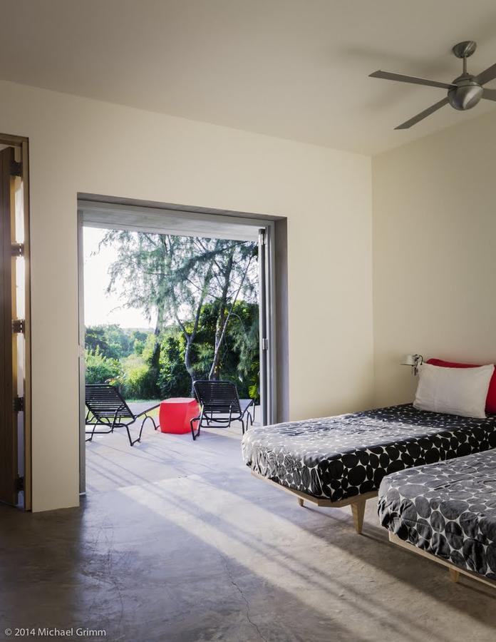 Hix Island House