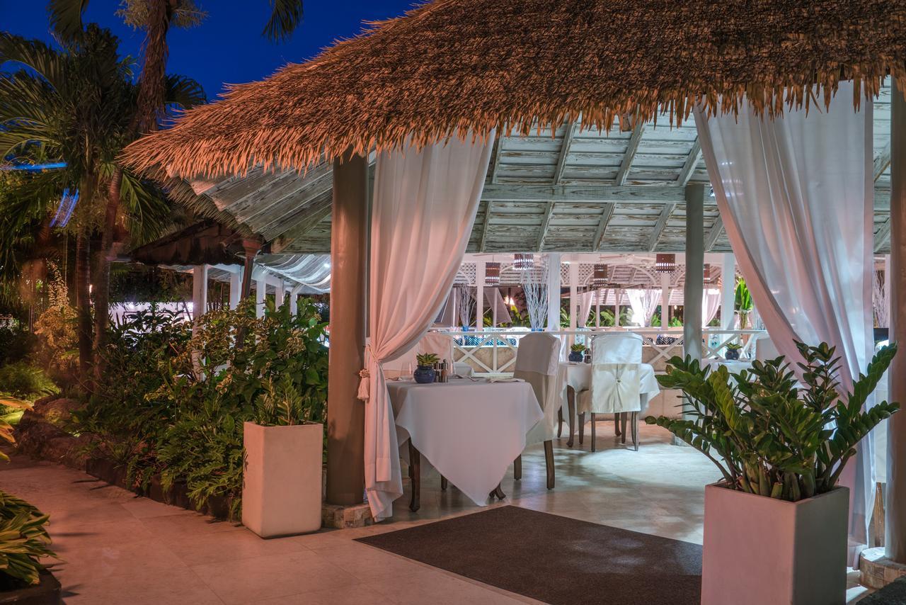Resort The Sandpiper Saint James