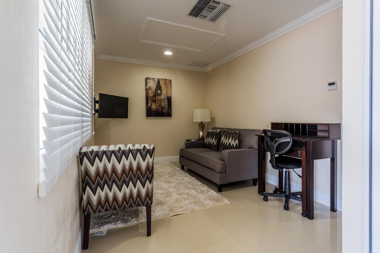 Aparthotel Imperial Bay Residences 3*
