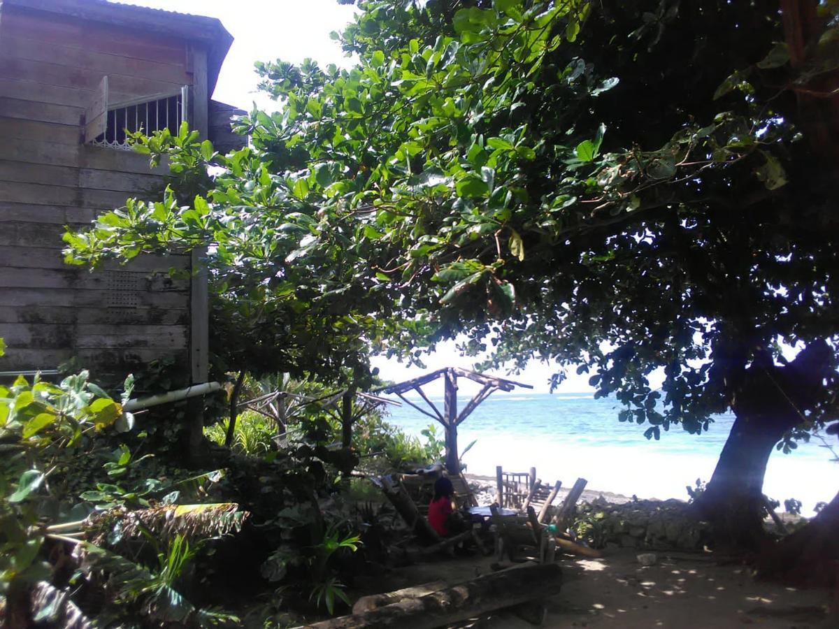 Brian's Beach House Alojamento *