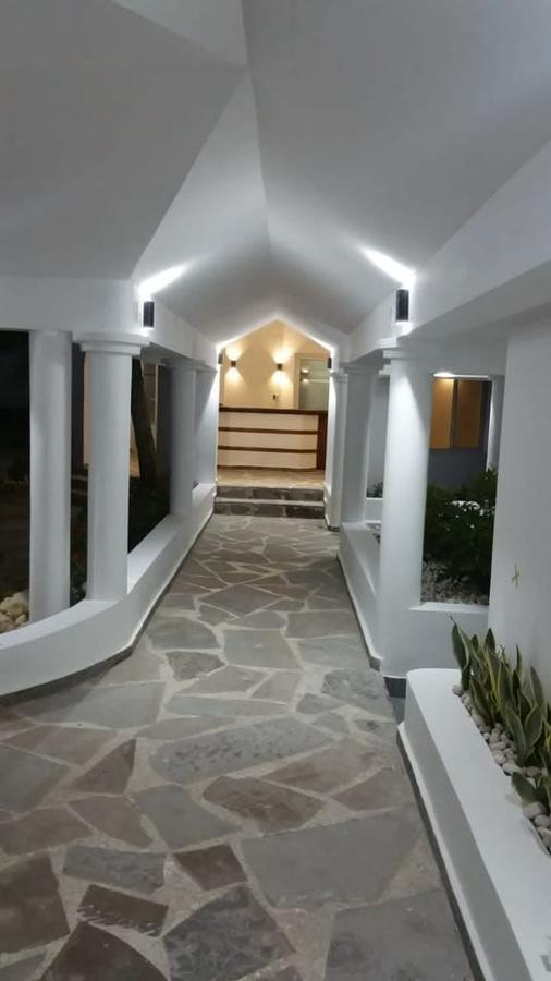Moosa Apartment