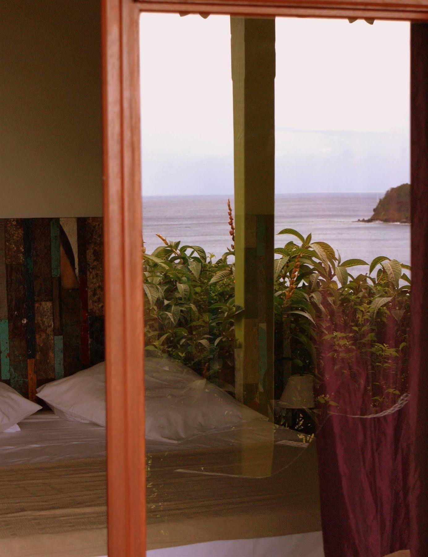 Le Rayon Vert - Hotel & Restaurant Vue Sur Mer Deshaies