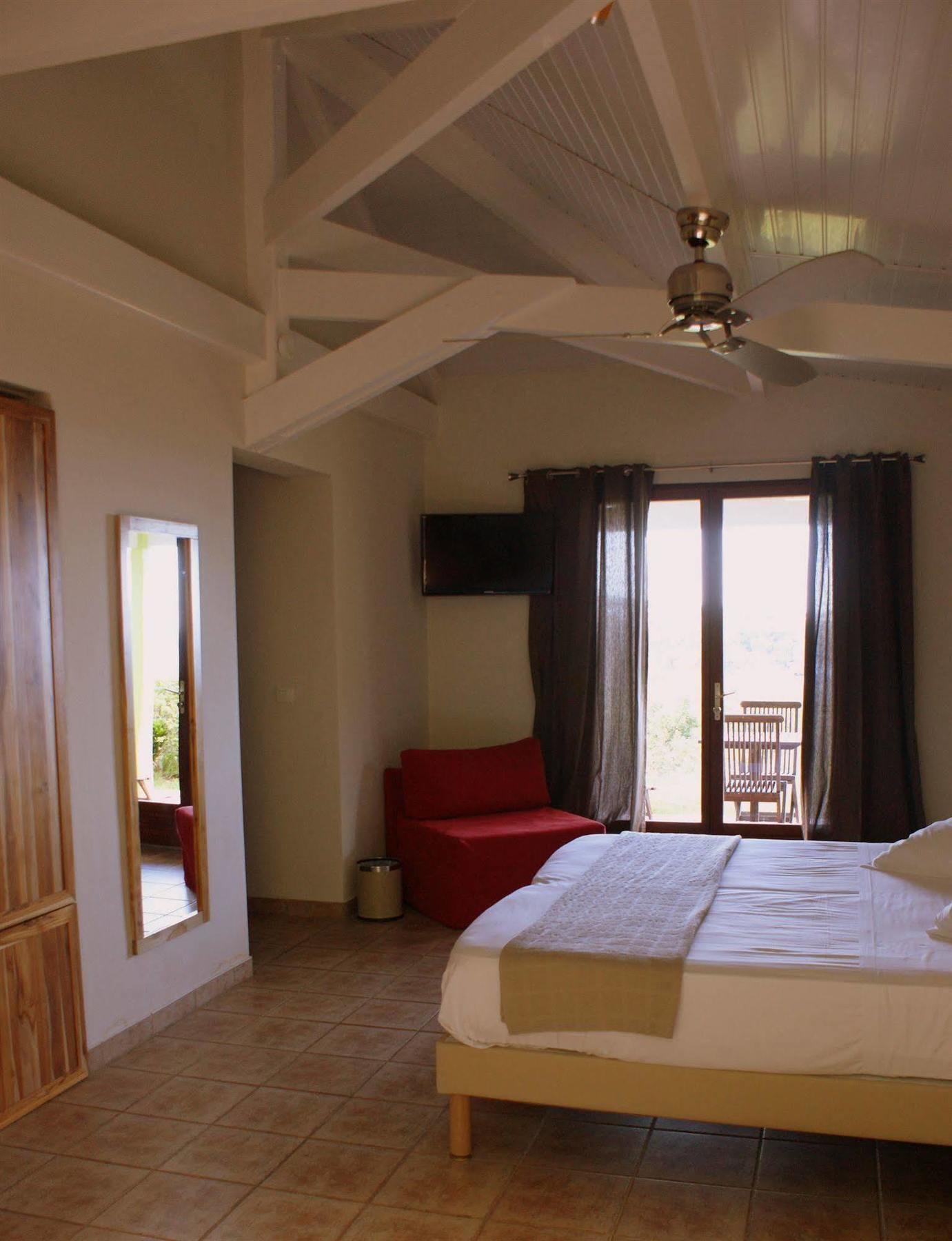 Le Rayon Vert - Hotel & Restaurant Vue Sur Mer Deshaies
