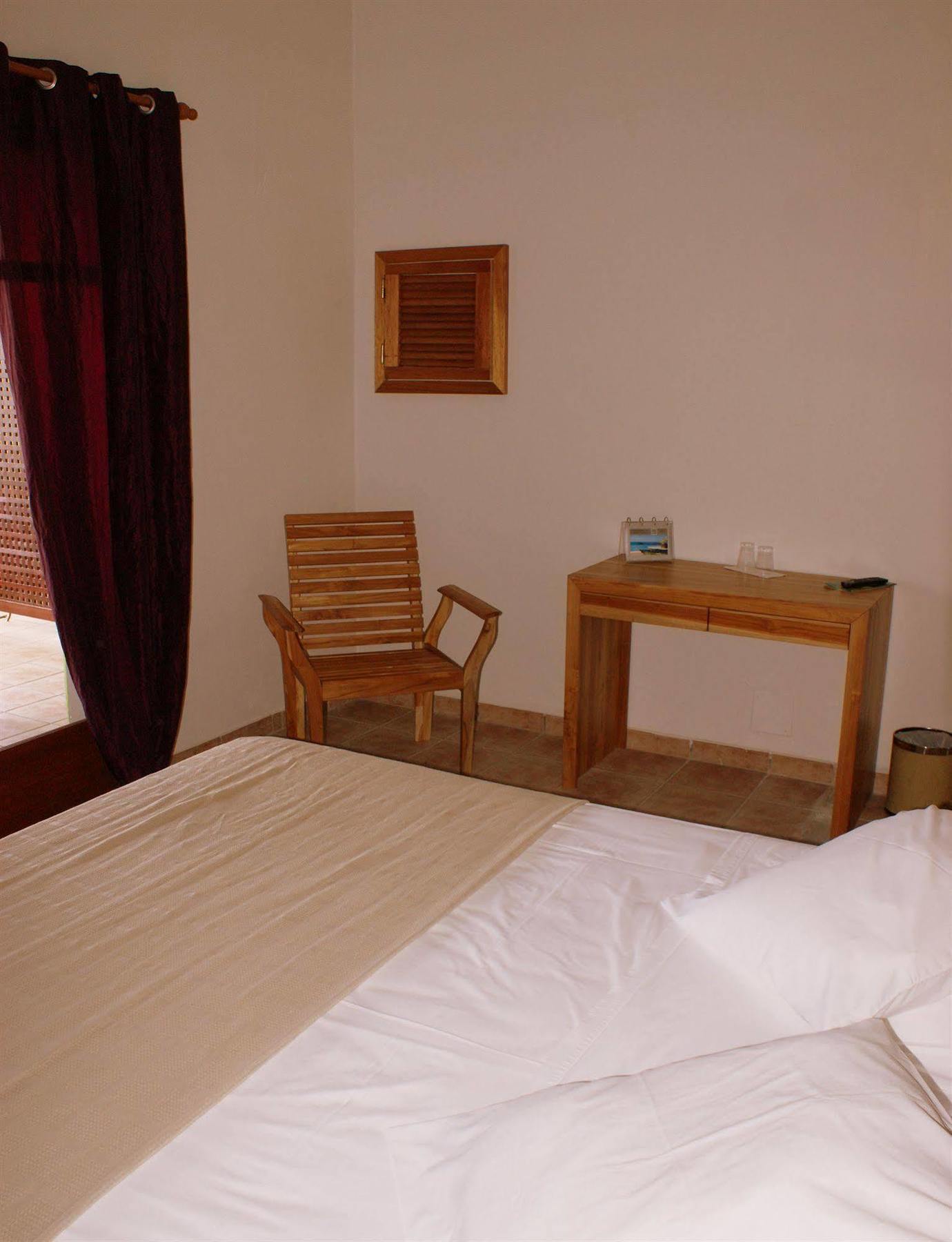 Le Rayon Vert - Hotel & Restaurant Vue Sur Mer Hotel