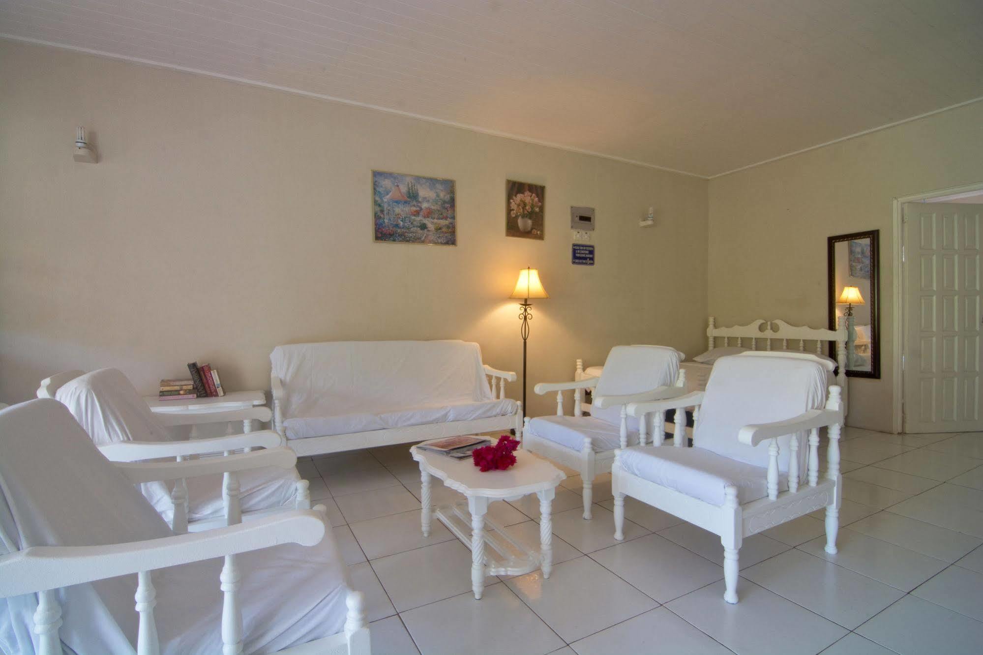 Hotel Keegans Beachside
