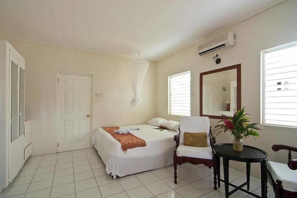 Hotel Keegans Beachside 2*
